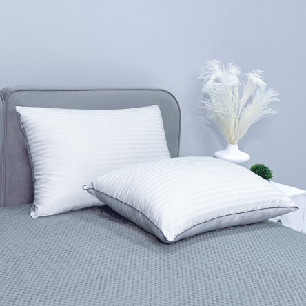 Подушка VELLA SATIN 500х700х180 мм