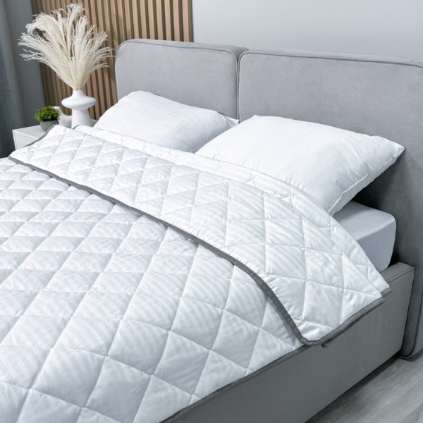 Одеяло VELLA SATIN LIGHT 1400х2050 мм